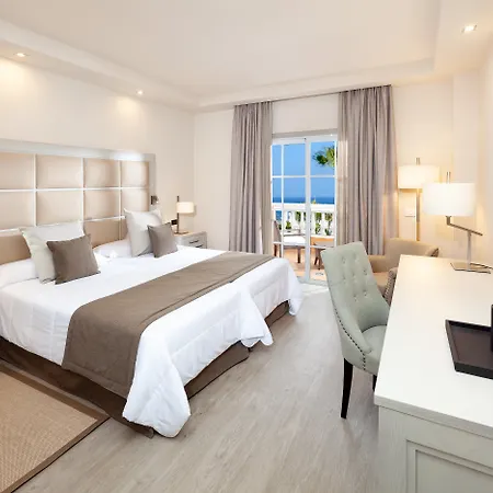 Riu Garoe Puerto de la Cruz (Tenerife)