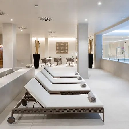 Hotel Riu Garoe