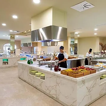 Riu Garoe Puerto de la Cruz (Tenerife)