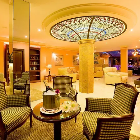 Riu Garoe Hotel 4*