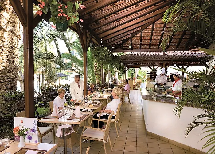 Hotel Riu Garoe